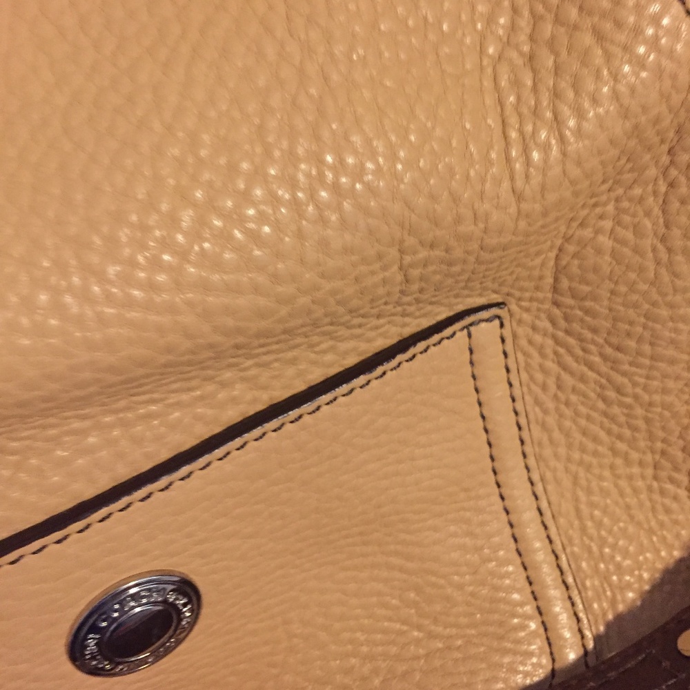Authentic Coach Leather Purse | Tan - Picture 5 of 6